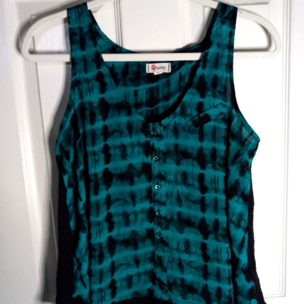 Olsenboye Plaid Top.